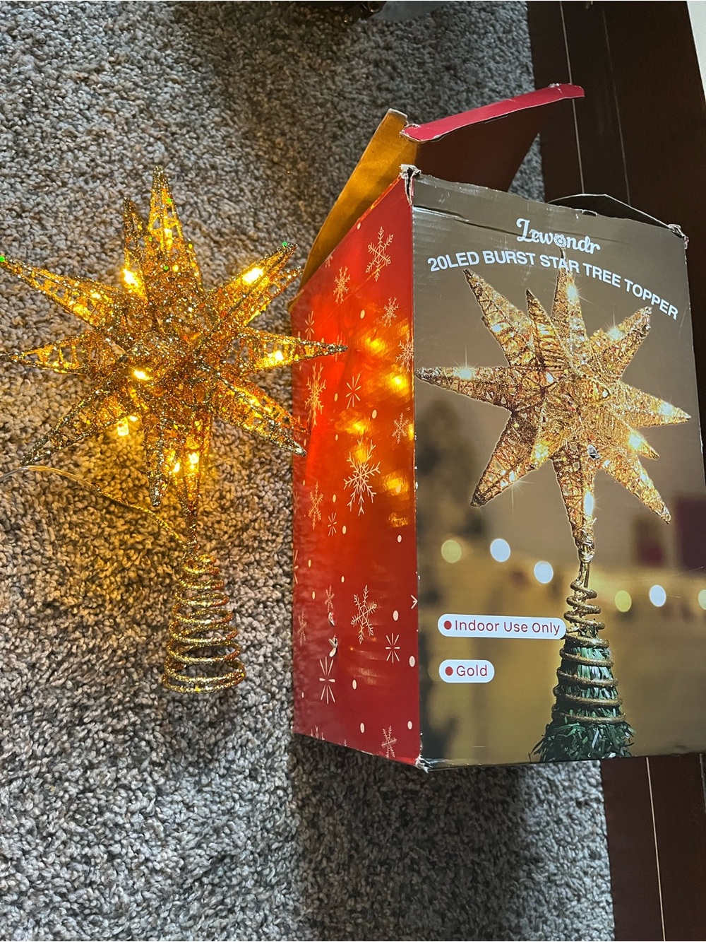 Lewonder Gold LED Burst Star Tree Topper
